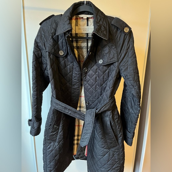Burberry quilted trench coat in black - Picture 2 of 7